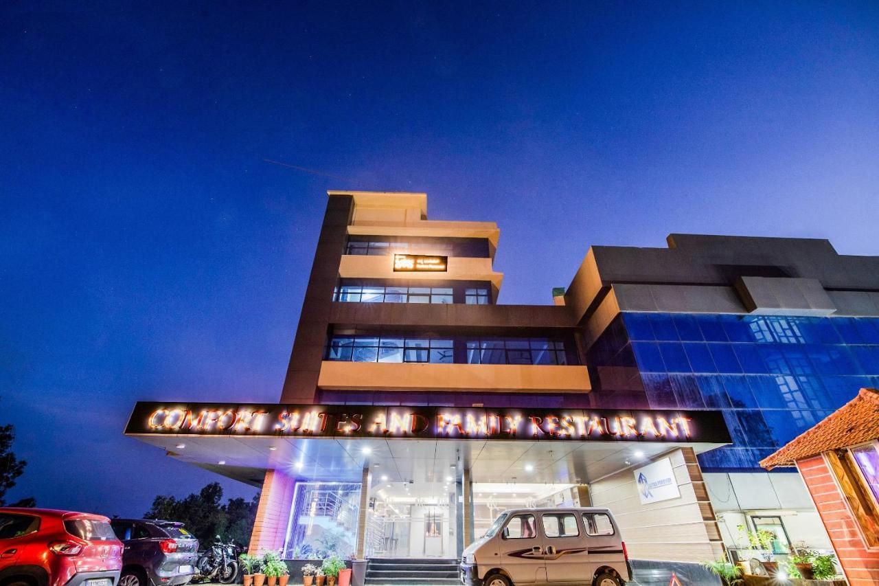 Capital O 22439 Ratna Forever Karkal Exterior photo